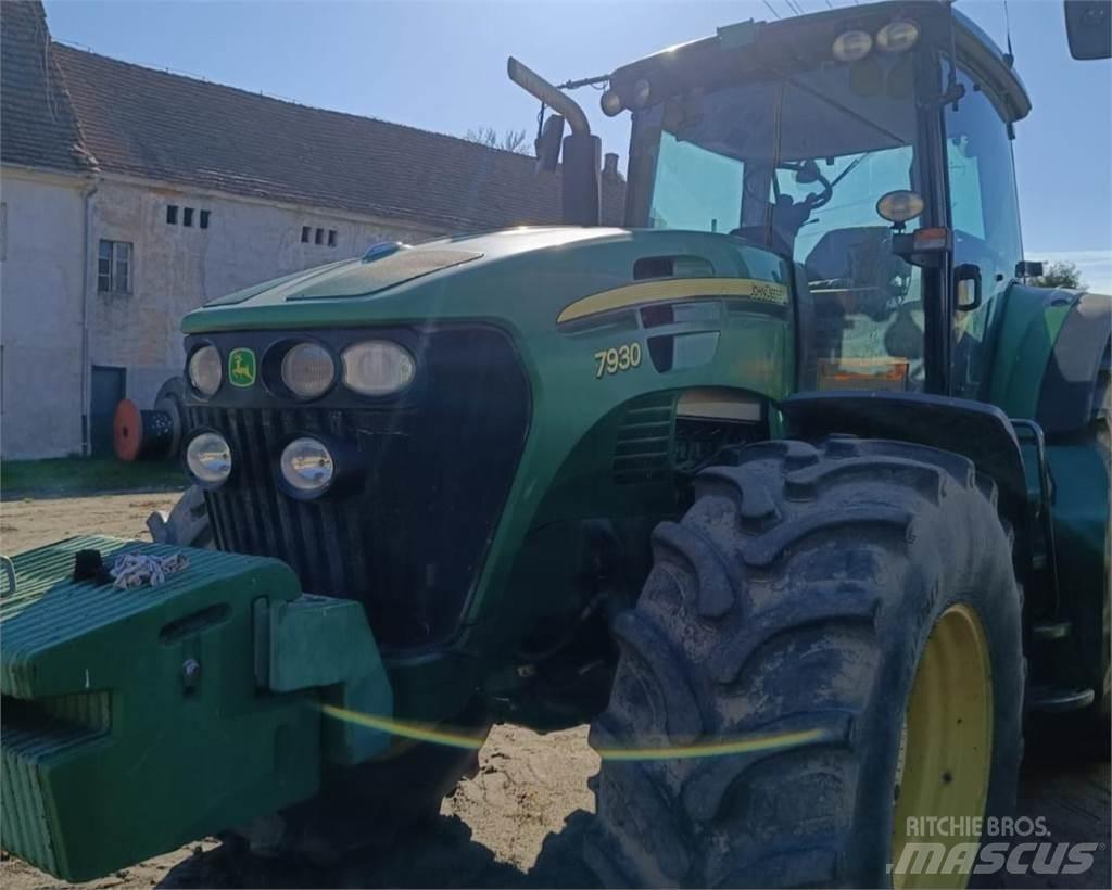 John Deere 7930 Tracteur