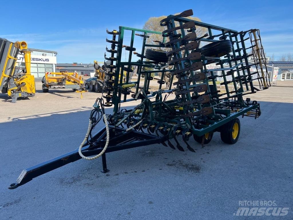 Potila Master 600 Herse