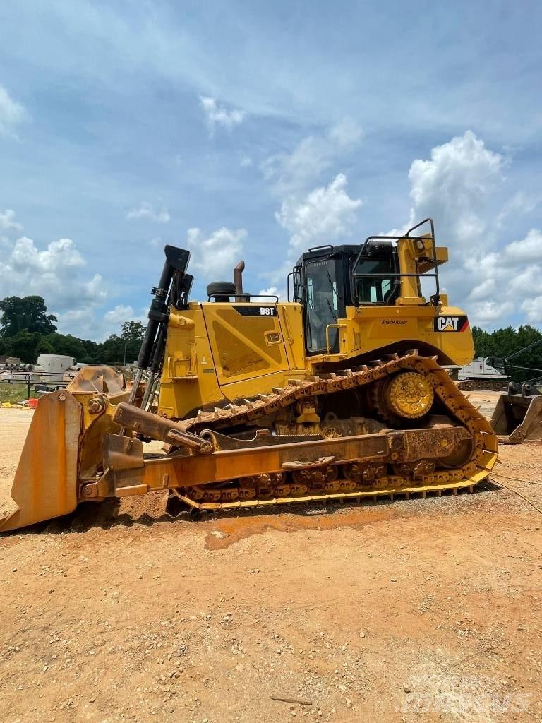 CAT D 8 T Bouteurs sur chenilles