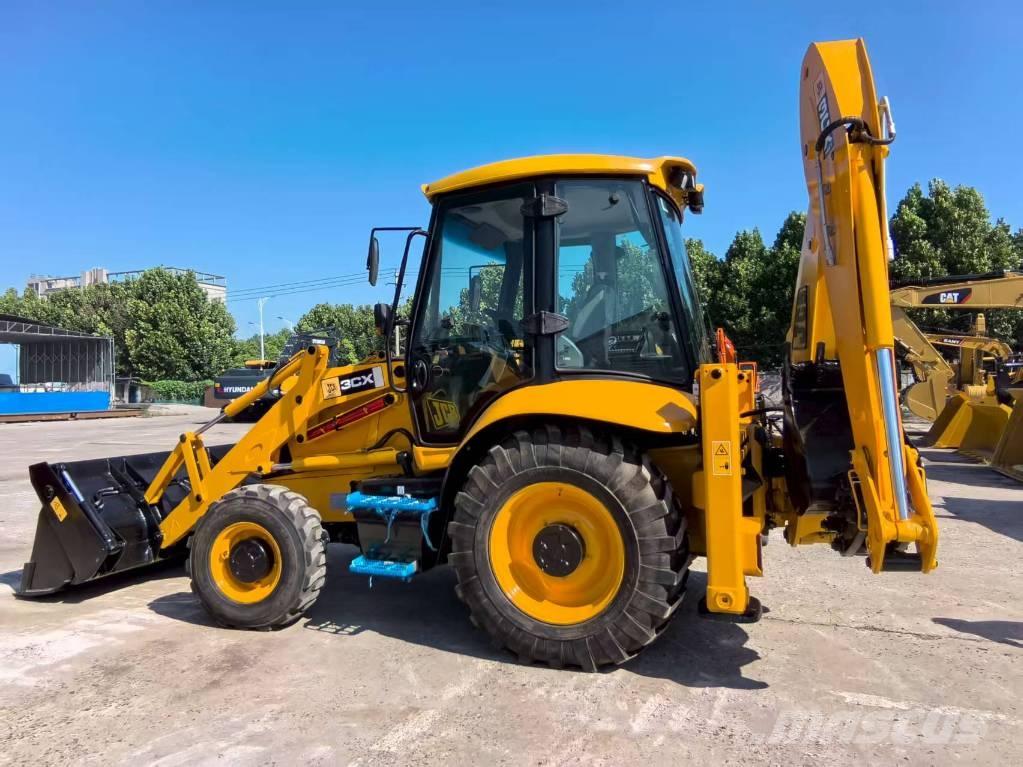 JCB 3CX Tractopelle