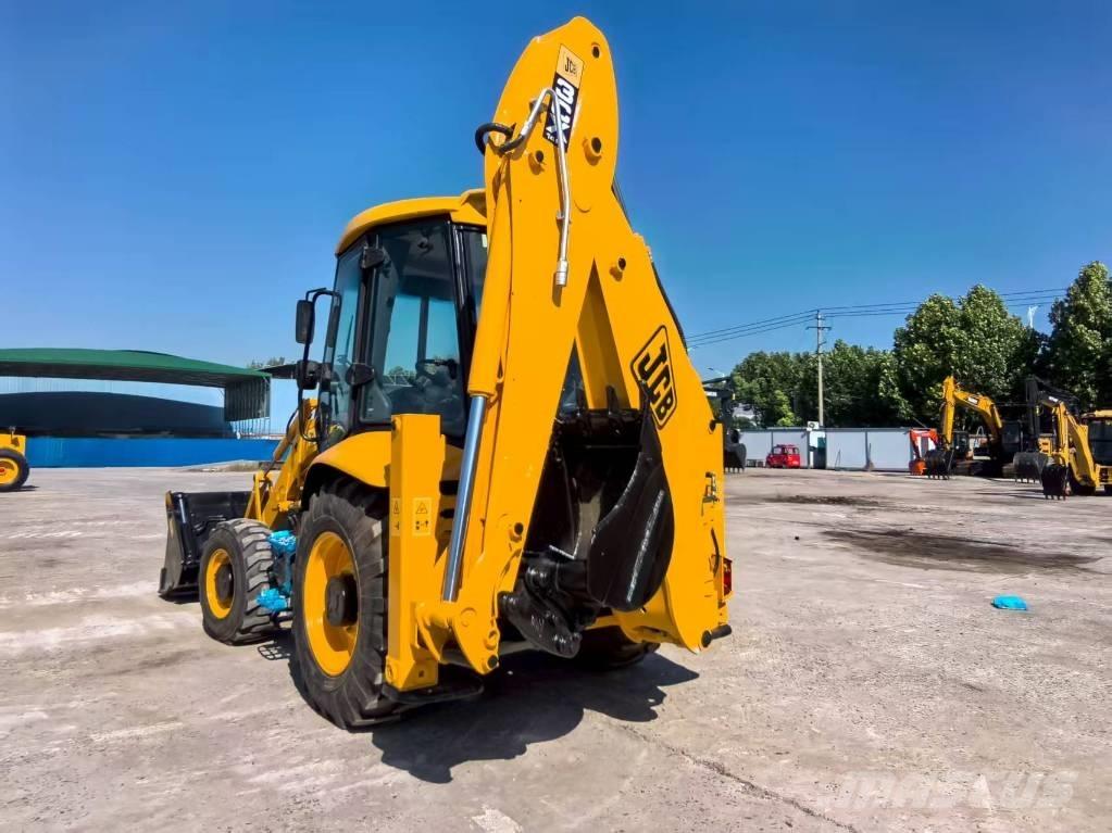 JCB 3CX Tractopelle