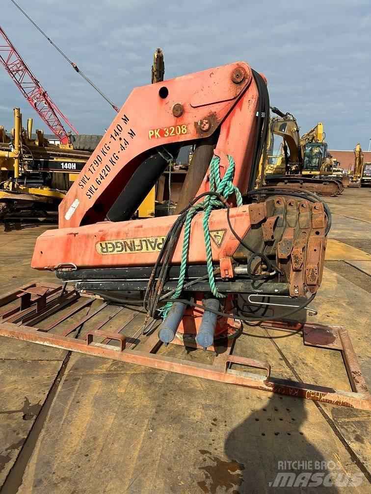 Palfinger PK 32080 Grue auxiliaire