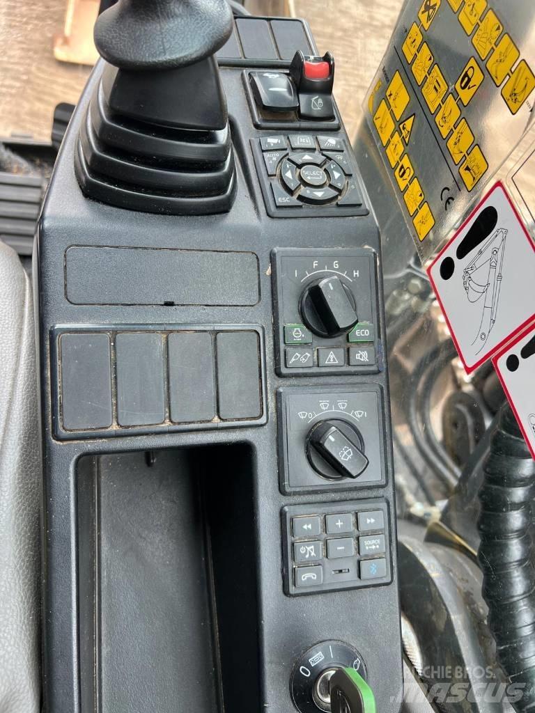 Volvo EC 140 EL Pelle sur chenilles