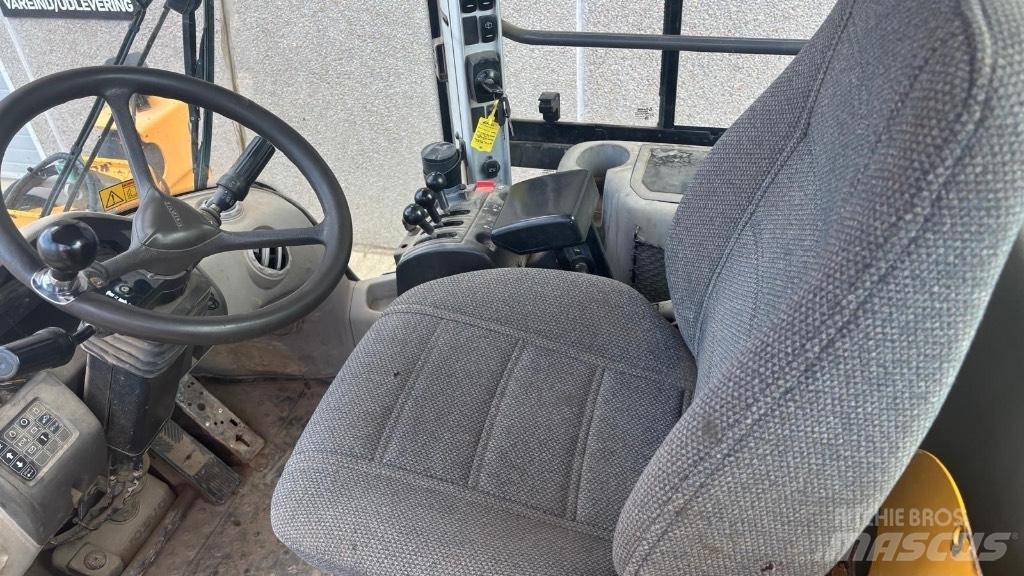 Volvo L 70F Chargeuse sur pneus