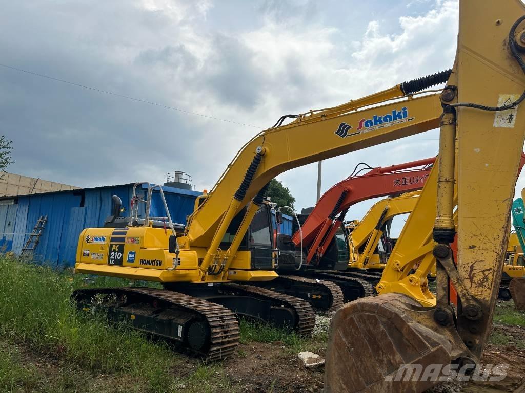 Komatsu PC 210-8 Pelle sur chenilles