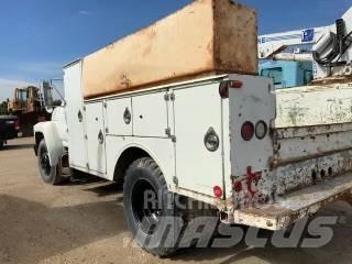 Ford F600 Camions et véhicules municipaux