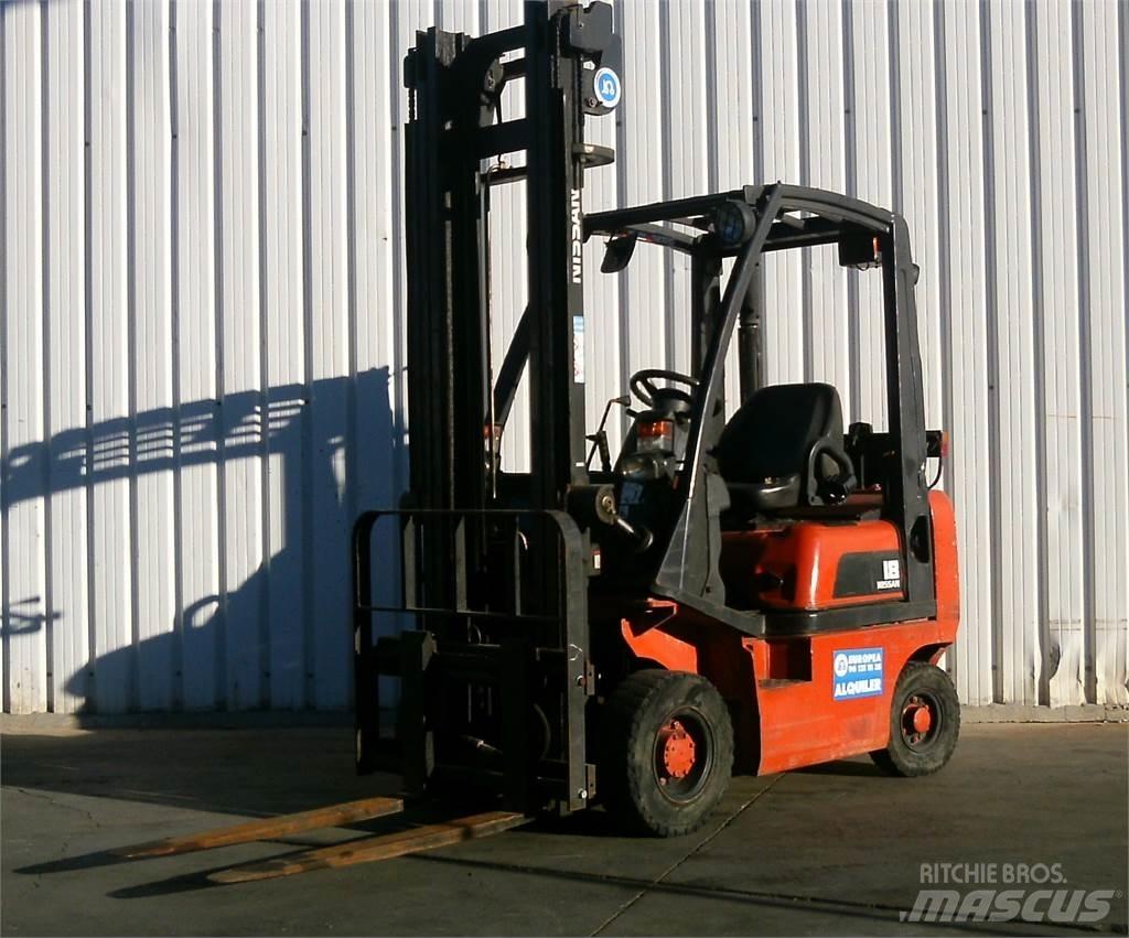 Nissan FD01A18Q Chariots diesel