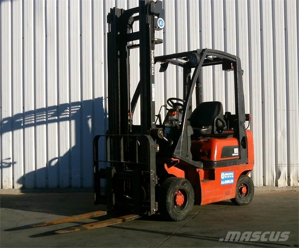 Nissan FD01A18Q Chariots diesel