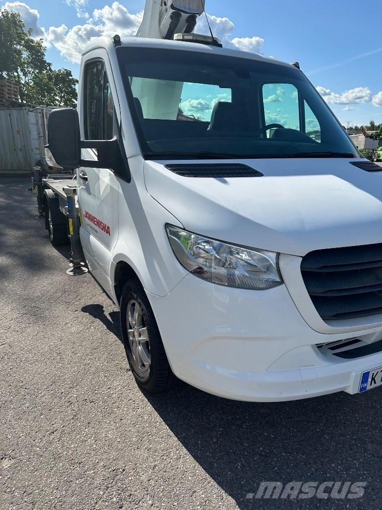 Dinolift 230VT Camion nacelle