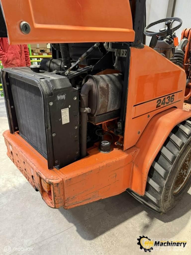 Schäffer 2436 Chargeuse sur pneus