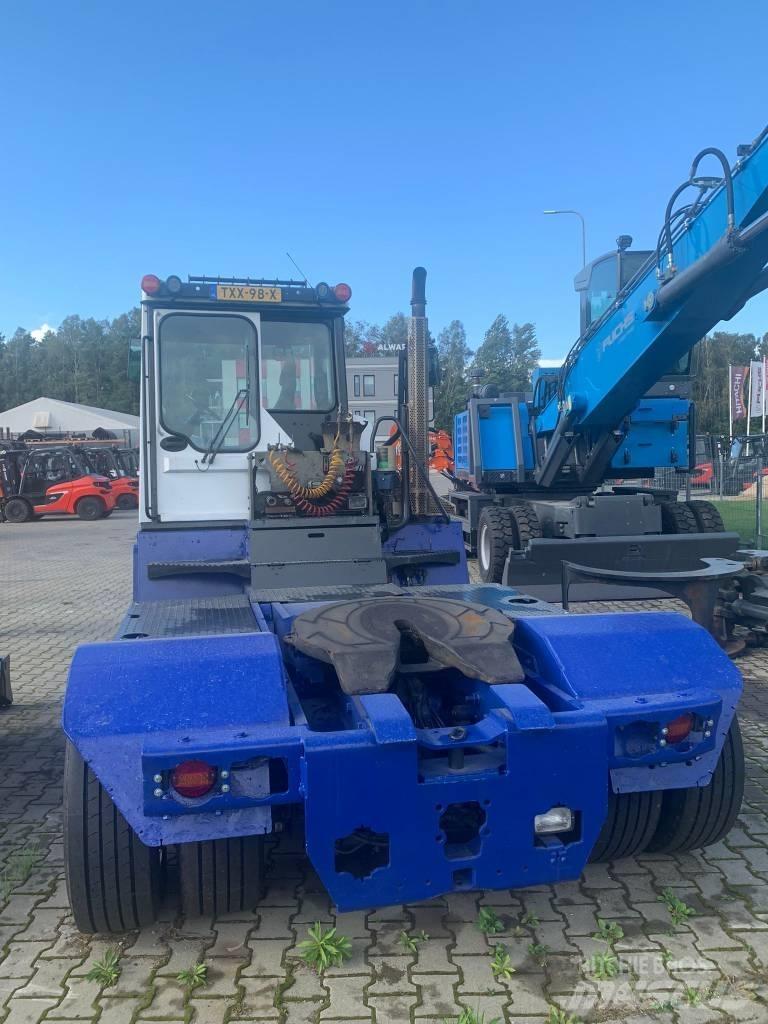 Terberg RT283 Tracteur de manœuvre