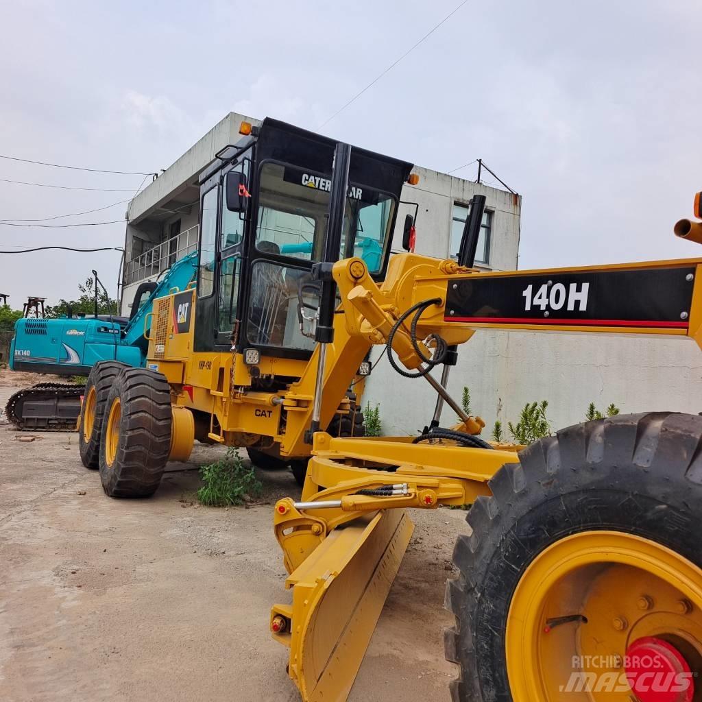 CAT 140 H Niveleuse