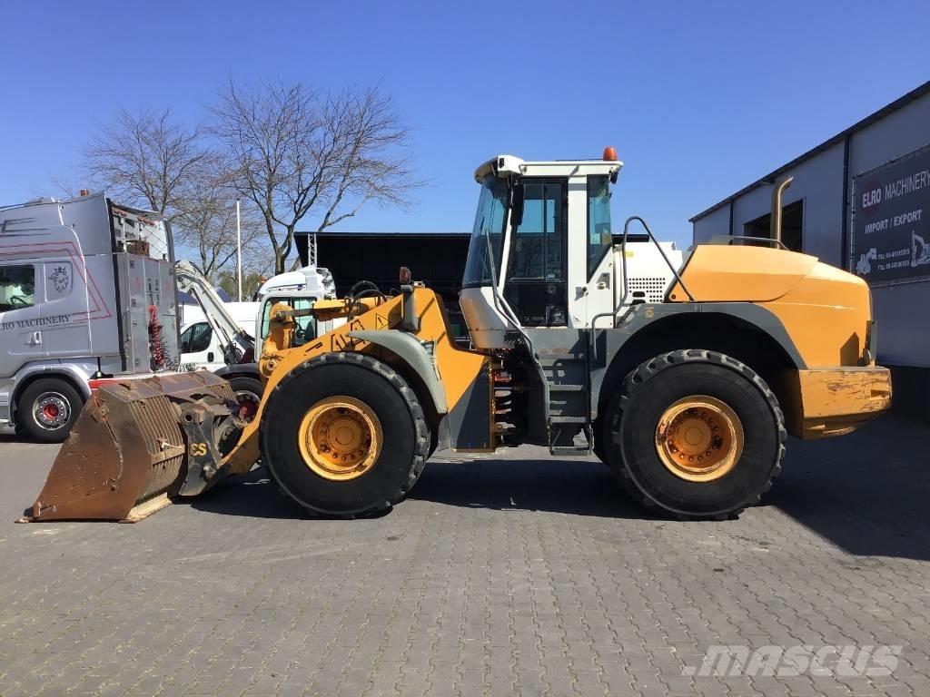 Liebherr L 544 Chargeuse sur pneus