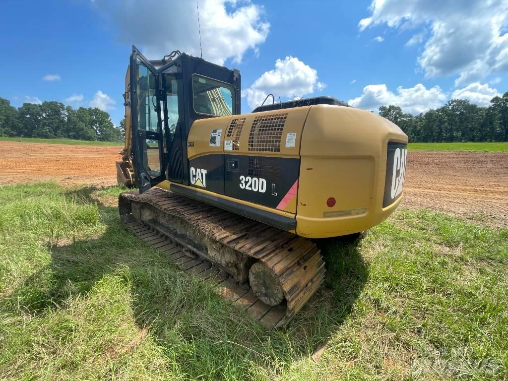 CAT 320 D L Pelle sur chenilles