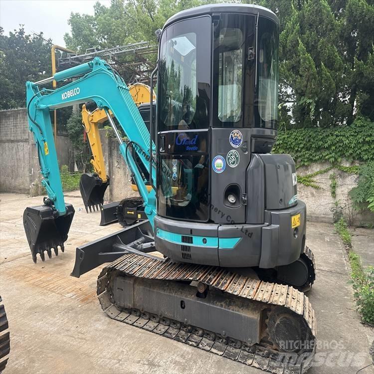 Kobelco SK 55 Mini pelle < 7t