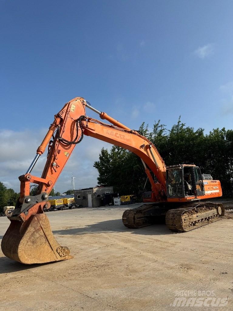 Doosan DX 420 LC Pelle sur chenilles