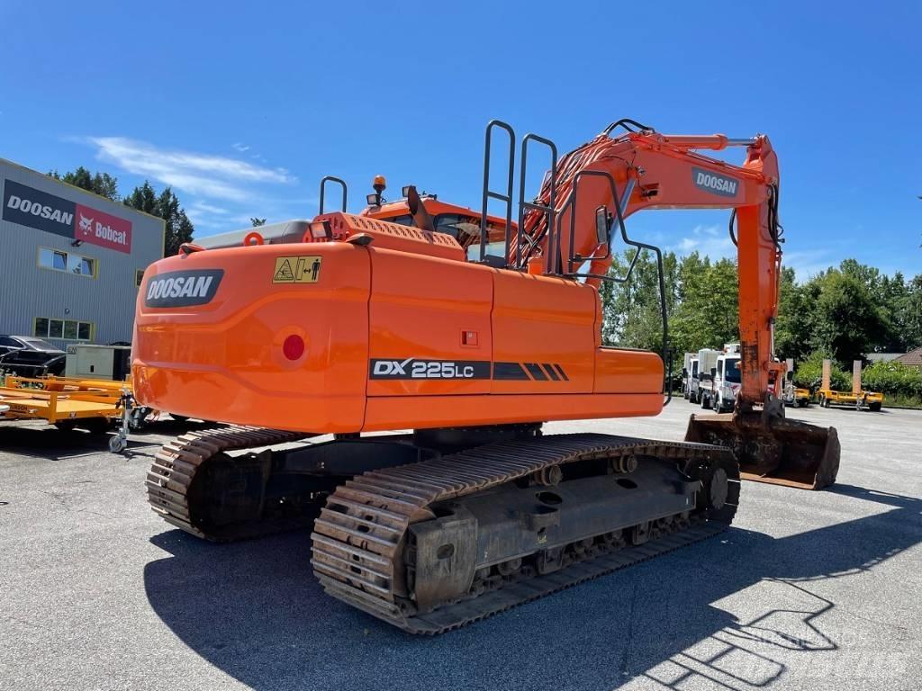 Doosan DX 225 LC-3 Pelle sur chenilles