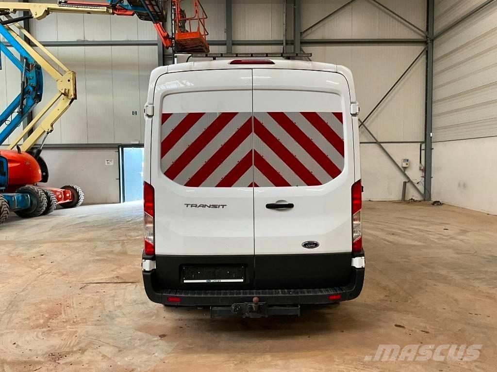 Ford transit Utilitaire