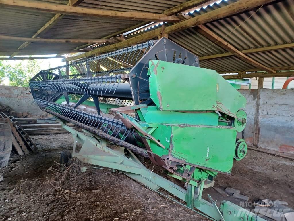 Deutz-Fahr 4075 H Moissonneuse batteuse