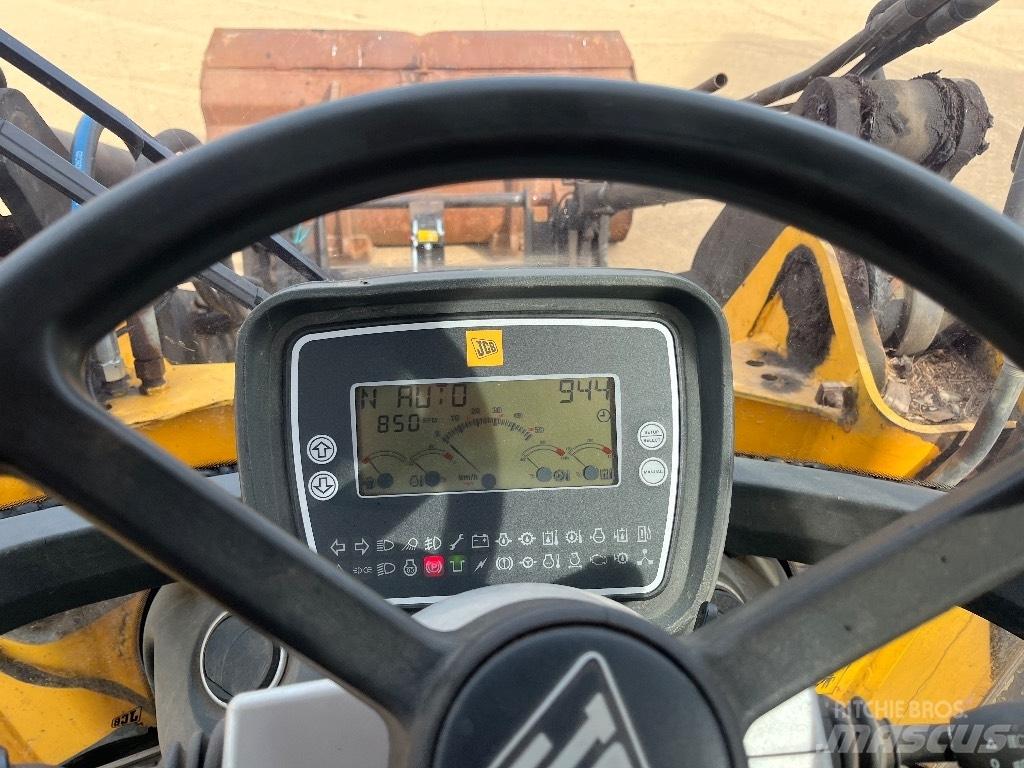 JCB 426 E HT Chargeuse sur pneus