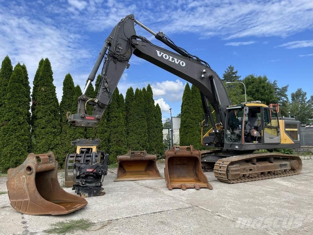 Volvo EC300 E Pelle sur chenilles