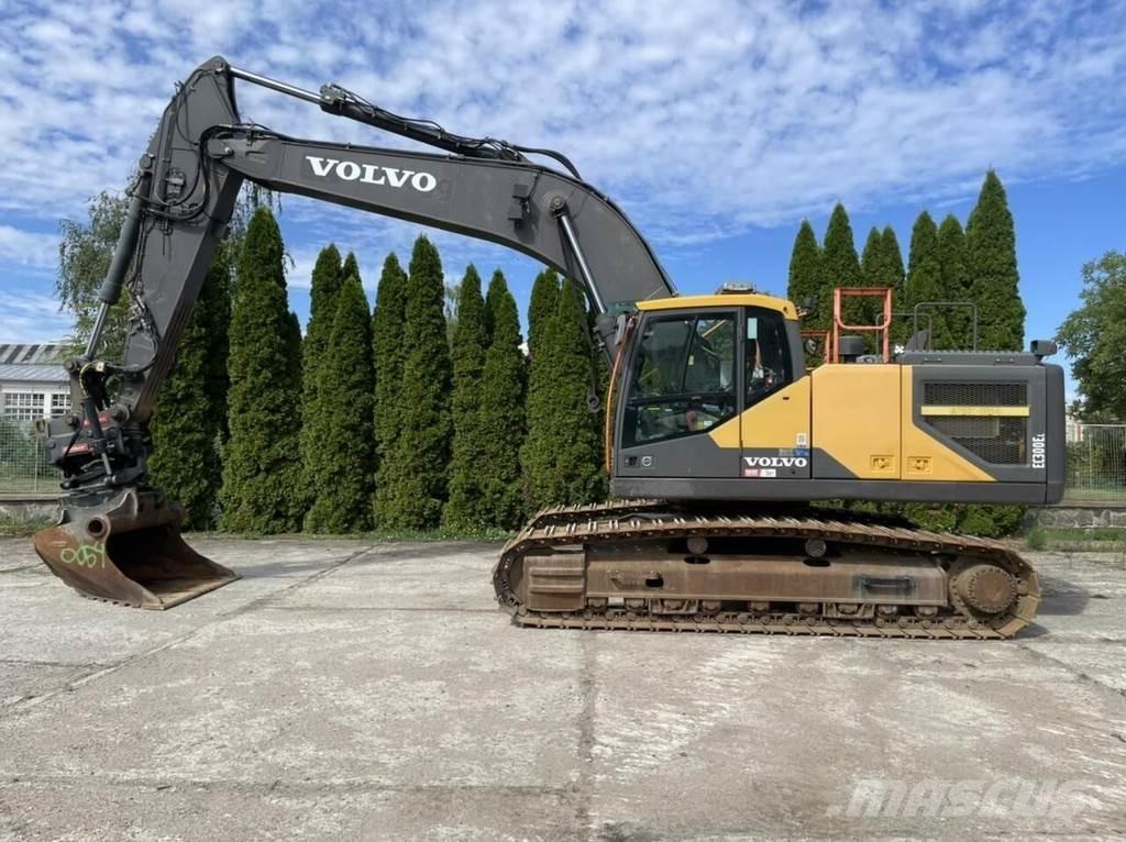 Volvo EC300 E Pelle sur chenilles