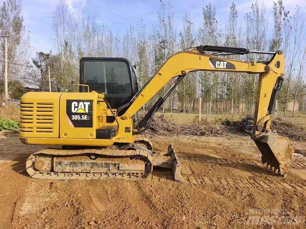 CAT 305.5 E2 Mini pelle < 7t