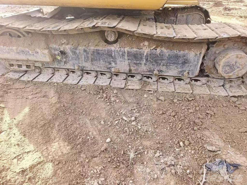 CAT 305.5 E2 Mini pelle < 7t