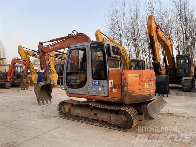 Hitachi EX60-5 Pelle sur chenilles