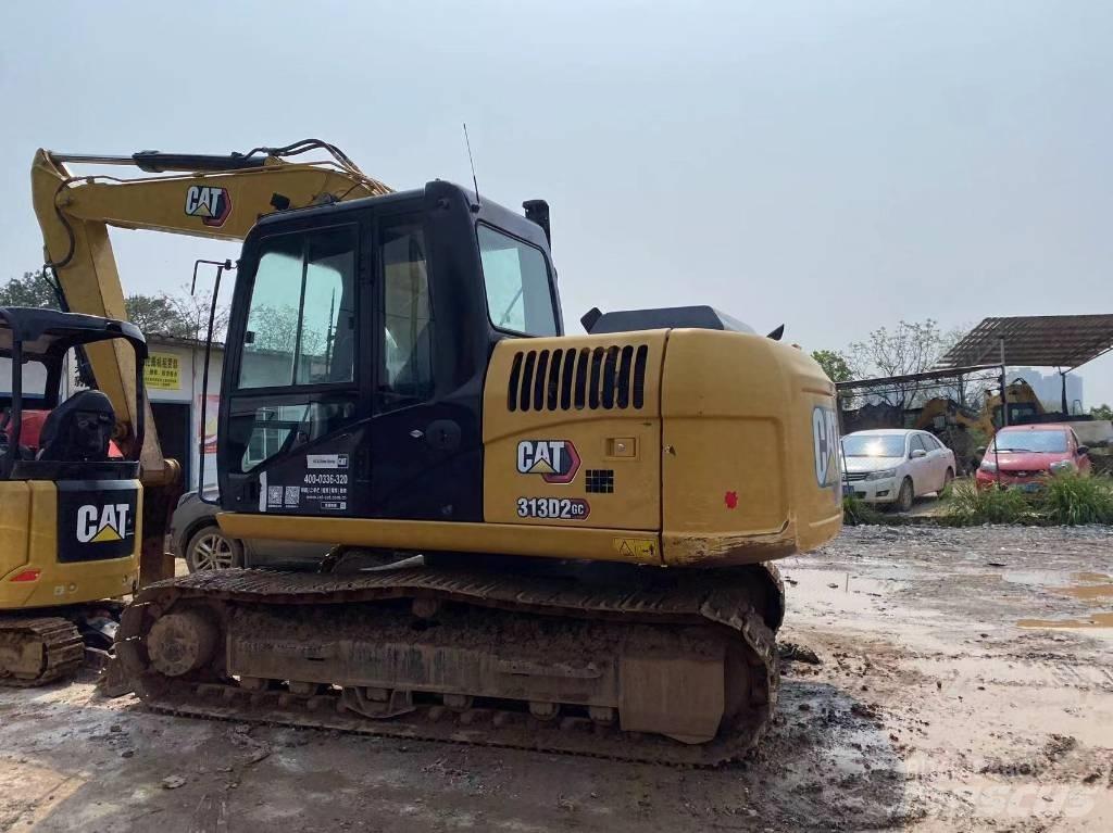 CAT 313 D Pelle sur chenilles