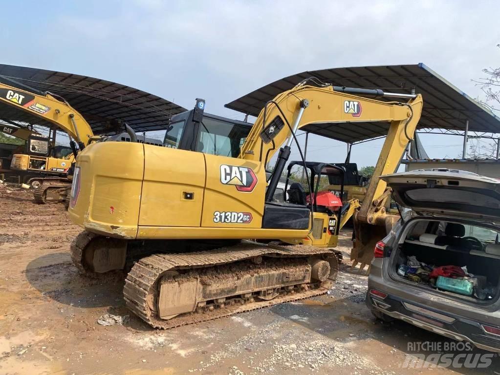 CAT 313 D Pelle sur chenilles
