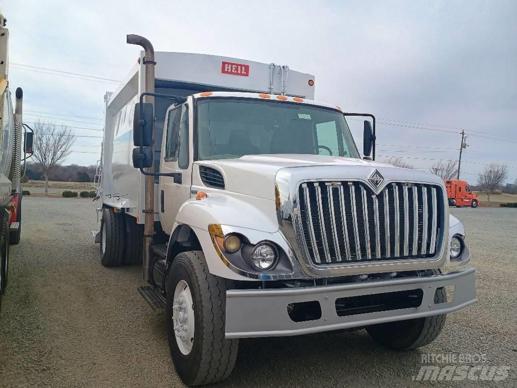 International 7400 Camion poubelle