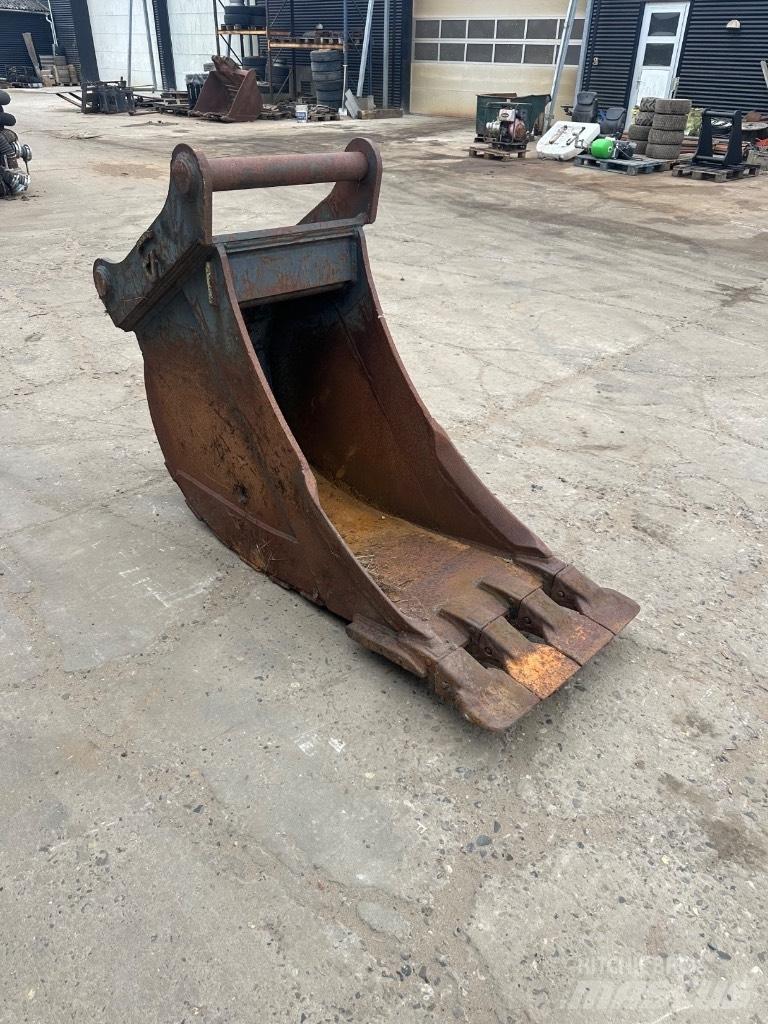  Andet S80 graveskovl Godet