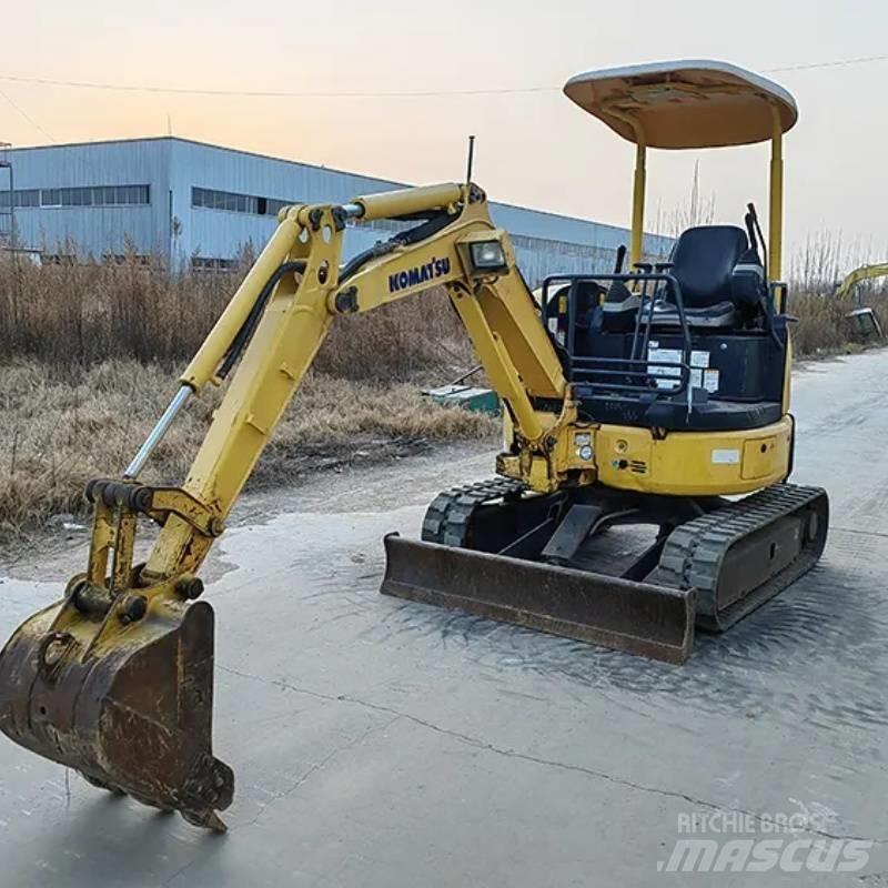 Komatsu PC 20 Mini pelle < 7t