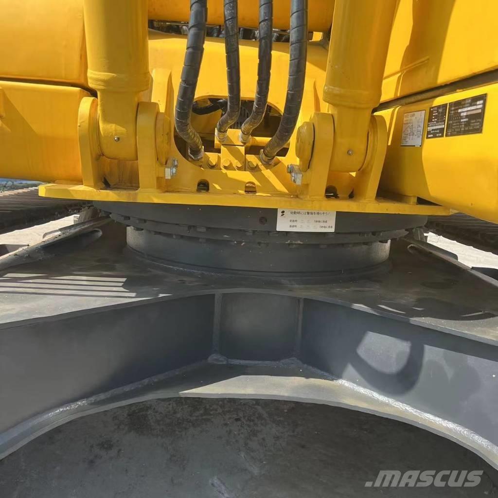 Komatsu PC 130-7 Pelle sur chenilles
