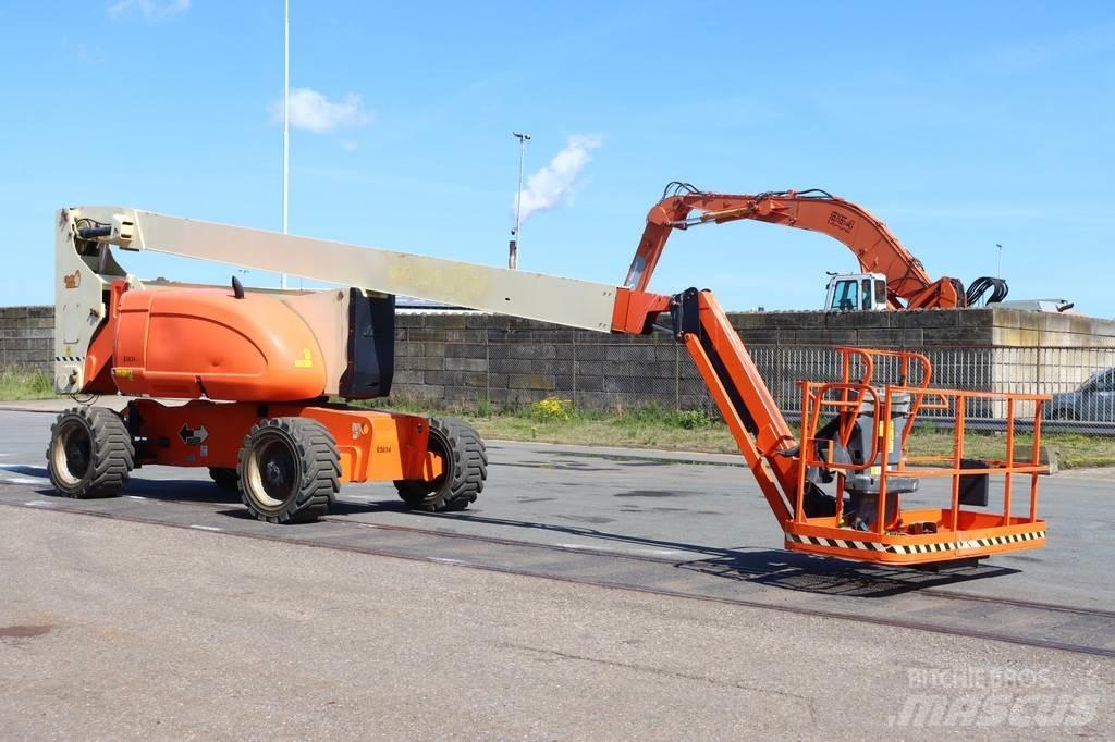 JLG 800AJ Nacelles articulées