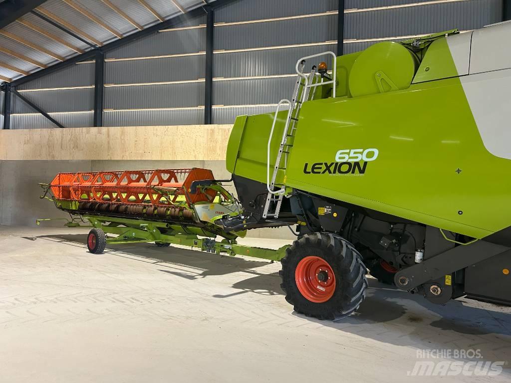 CLAAS Lexion 650 Moissonneuse batteuse