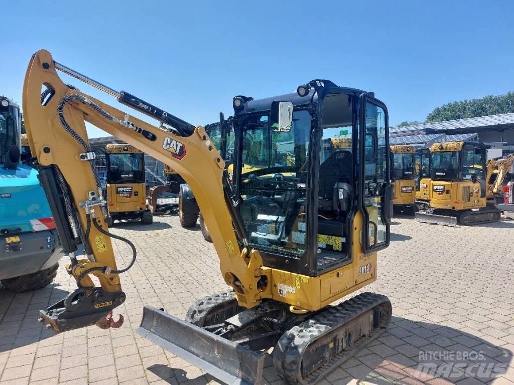 CAT 301.8 Mini pelle < 7t
