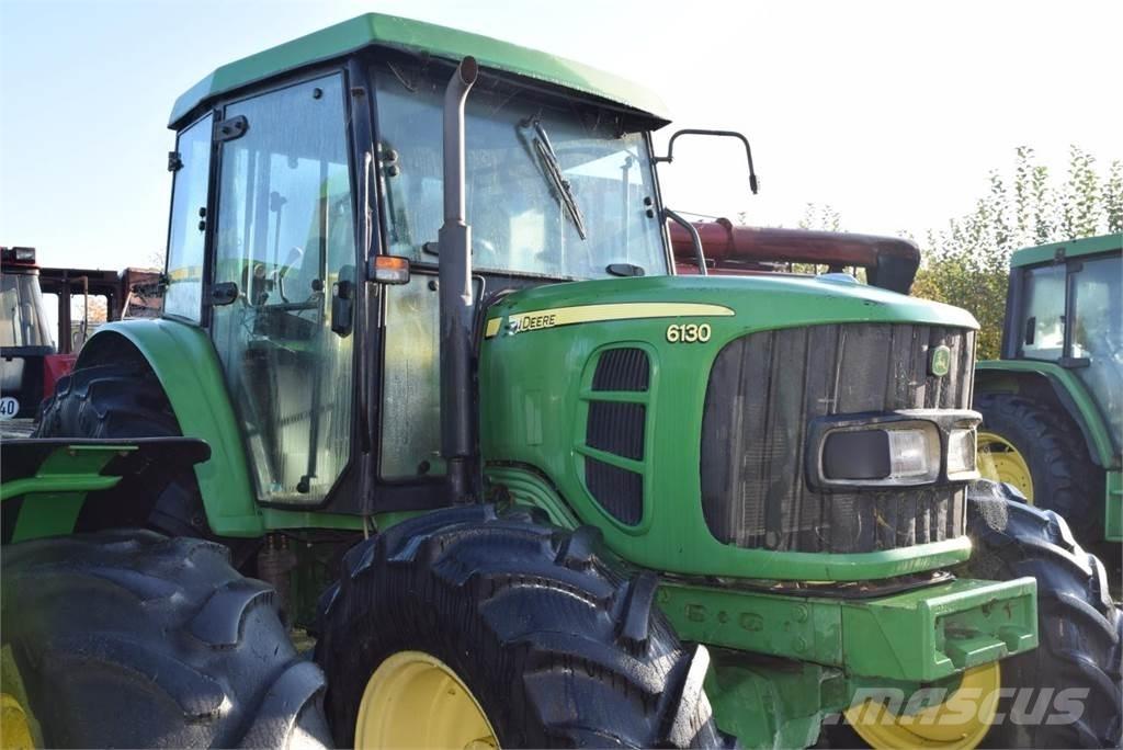 John Deere 6130 Tracteur