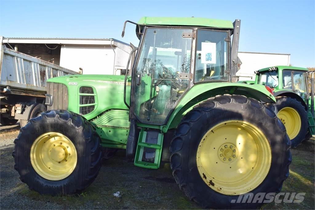 John Deere 6130 Tracteur