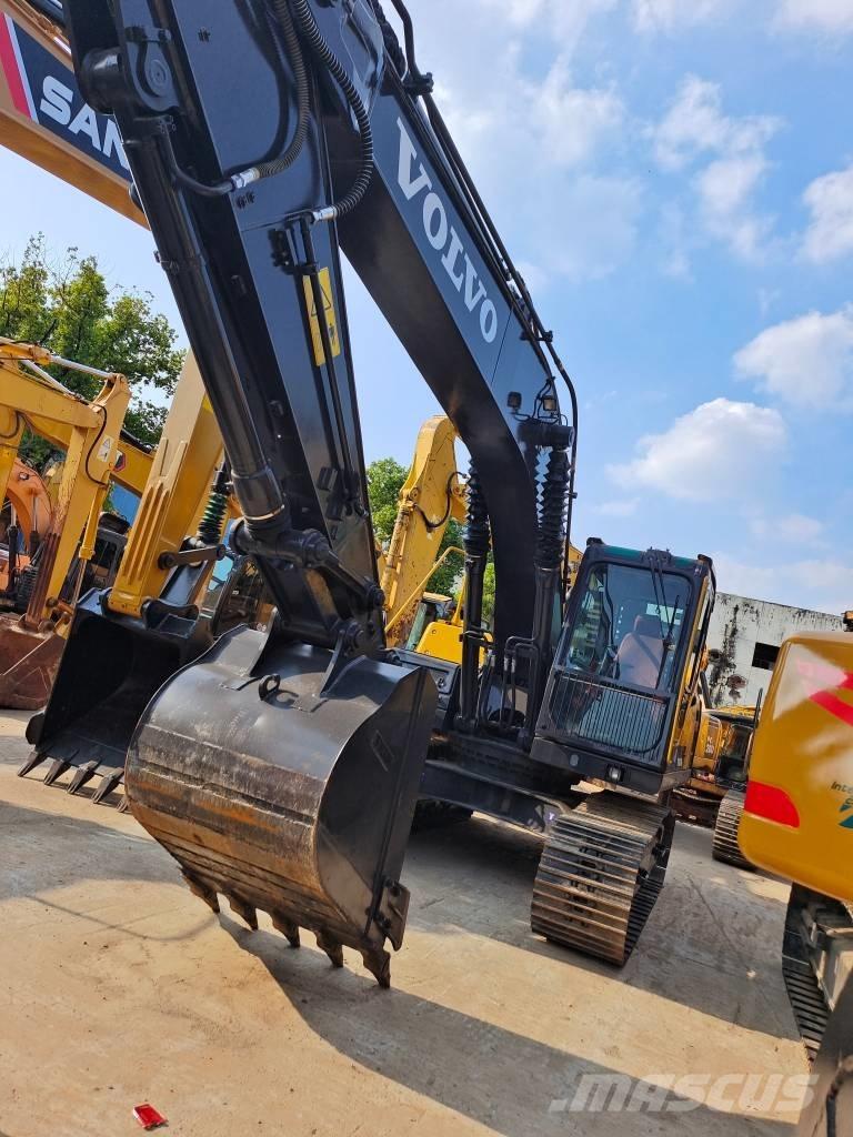 Volvo EC 210 D Pelle sur chenilles