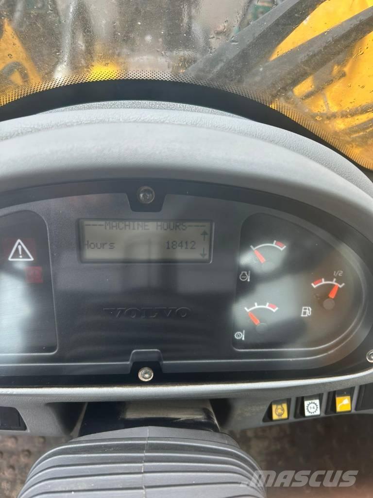 Volvo L 110 E Chargeuse sur pneus