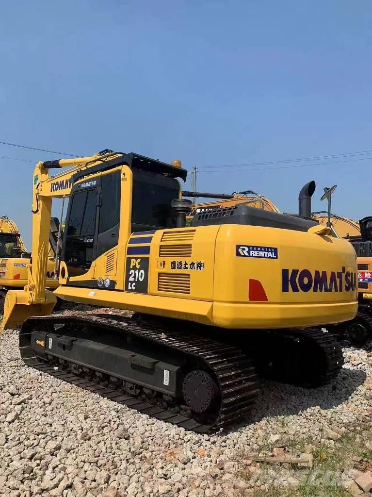 Komatsu PC 210 Pelle sur chenilles