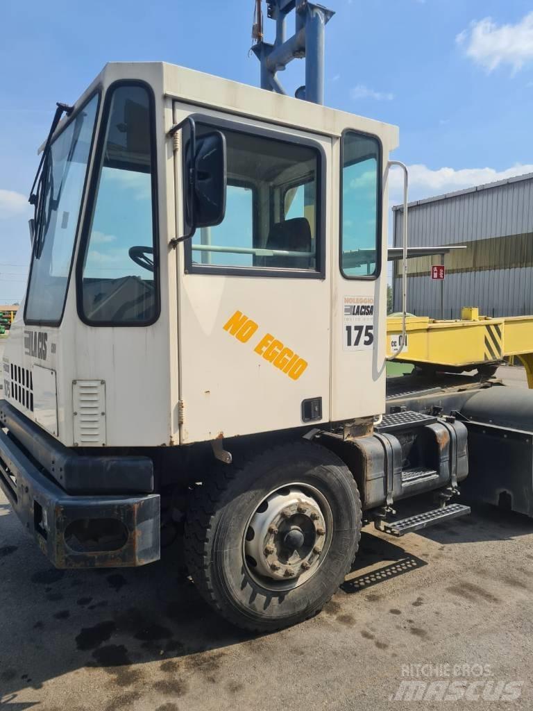 Magnum TT120 Tracteur de manœuvre