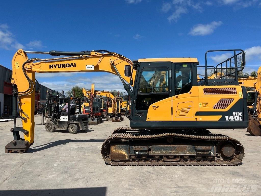 Hyundai HX140L Pelle sur chenilles