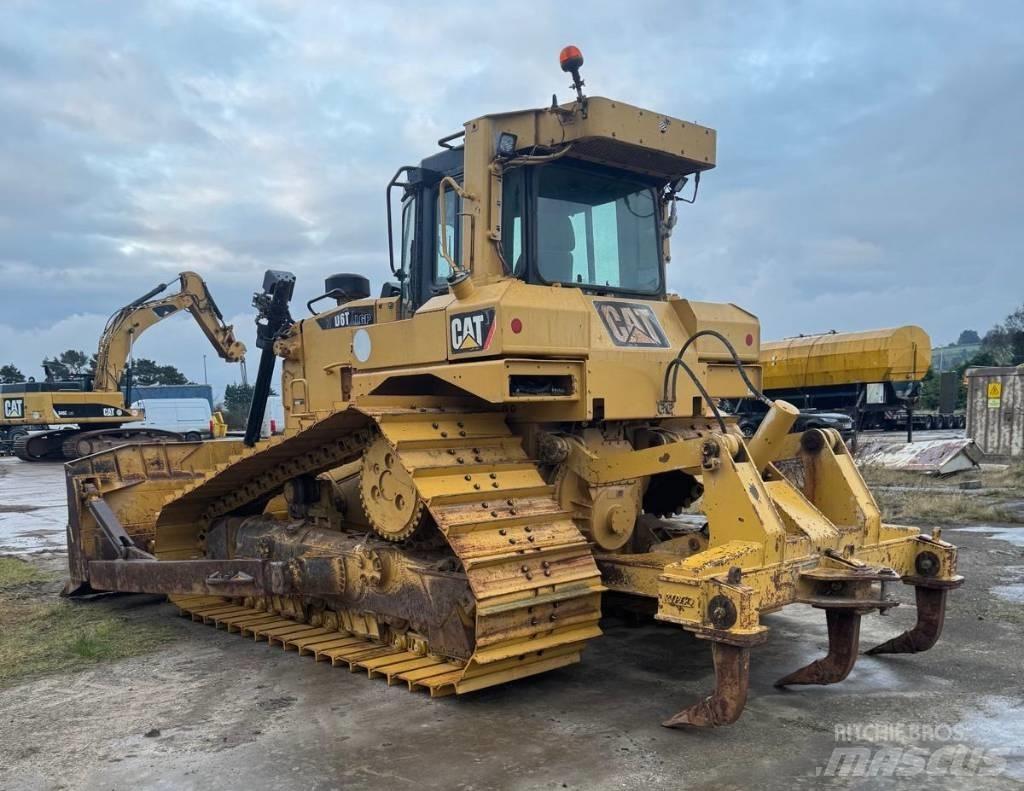 CAT D 6 T LGP Bouteurs sur chenilles