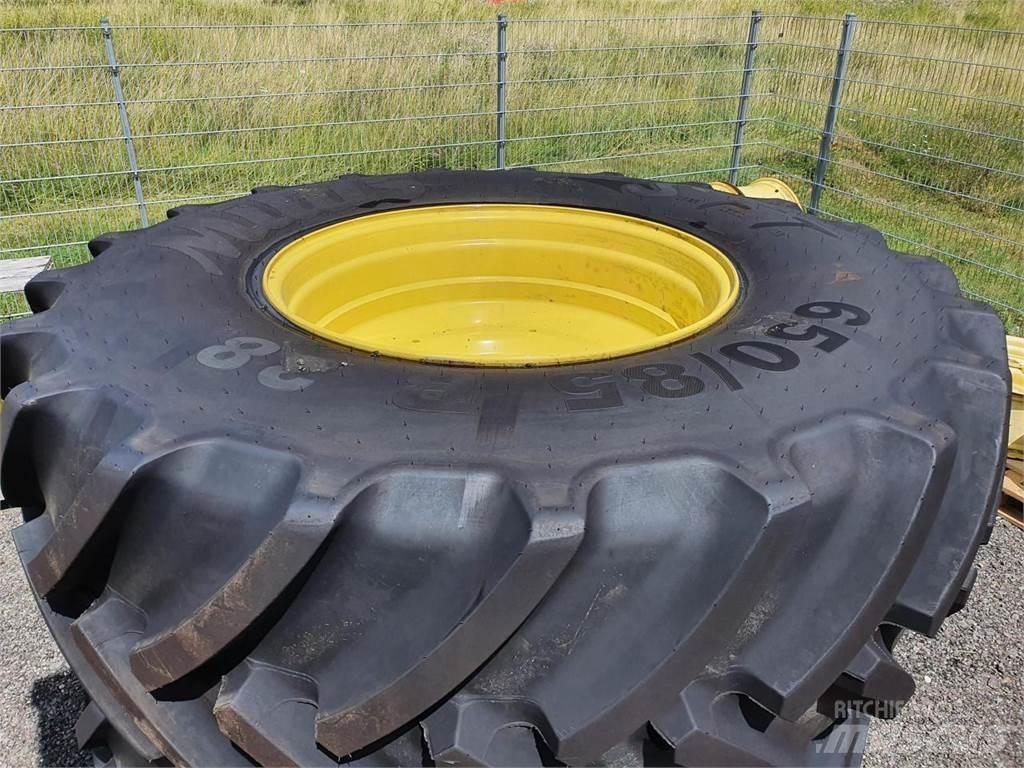 Mitas 650/85R38 x2 Pneus, roues et jantes