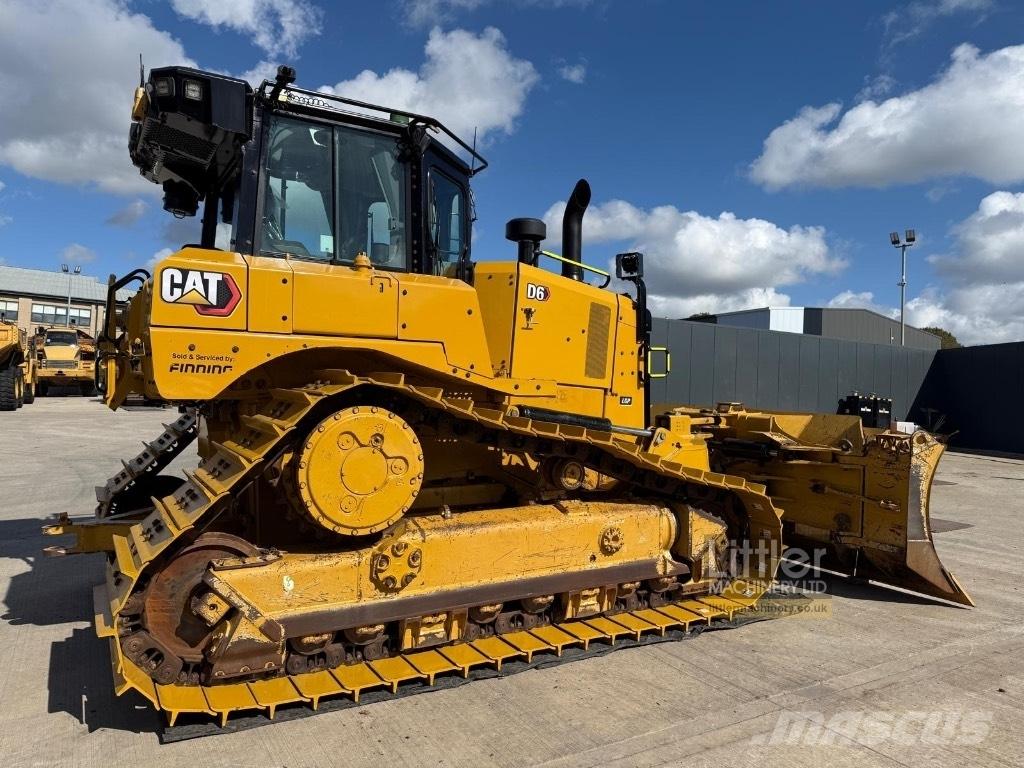 CAT D 6 LGP Bouteurs sur chenilles