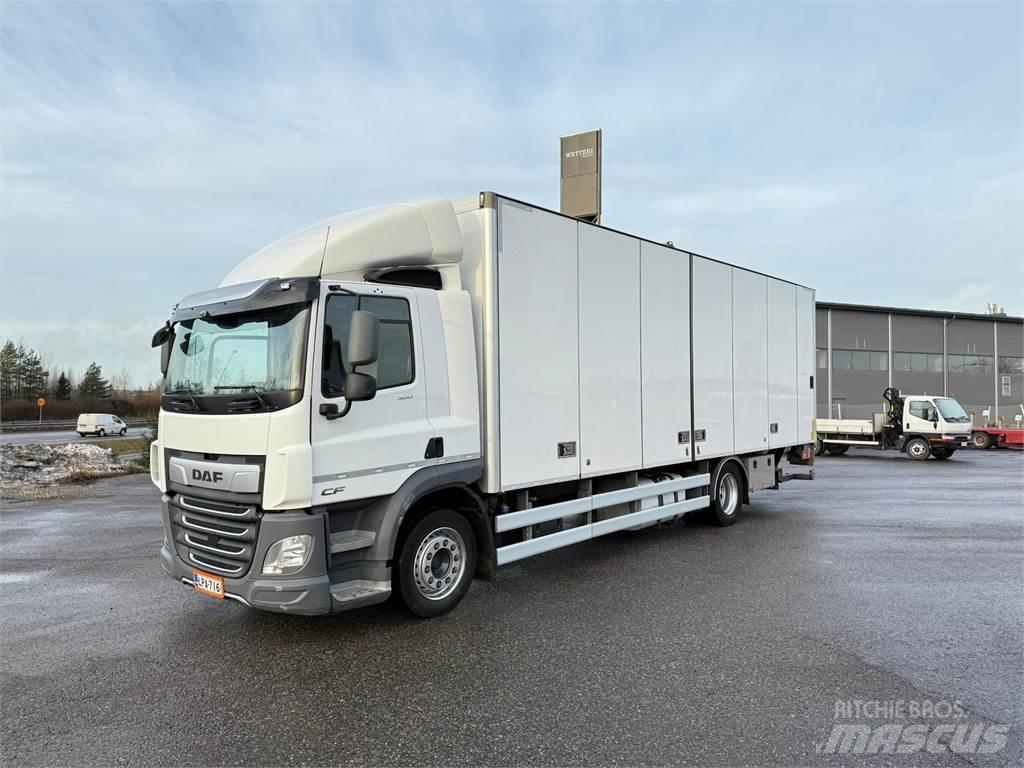DAF CF 300 FA 4x2 Camion Fourgon