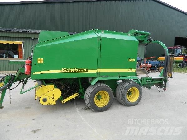 John Deere 678 Presse à balle ronde